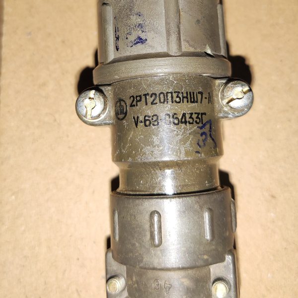 کانکتور روسی