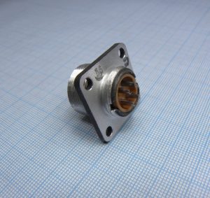 کانکتور روسی