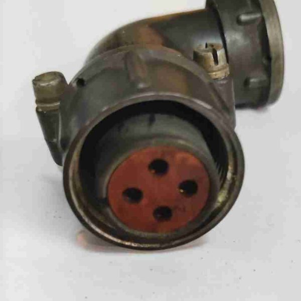 کانکتور روسی،سر زانویی