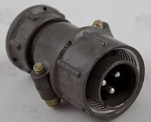 کانکتور روسی