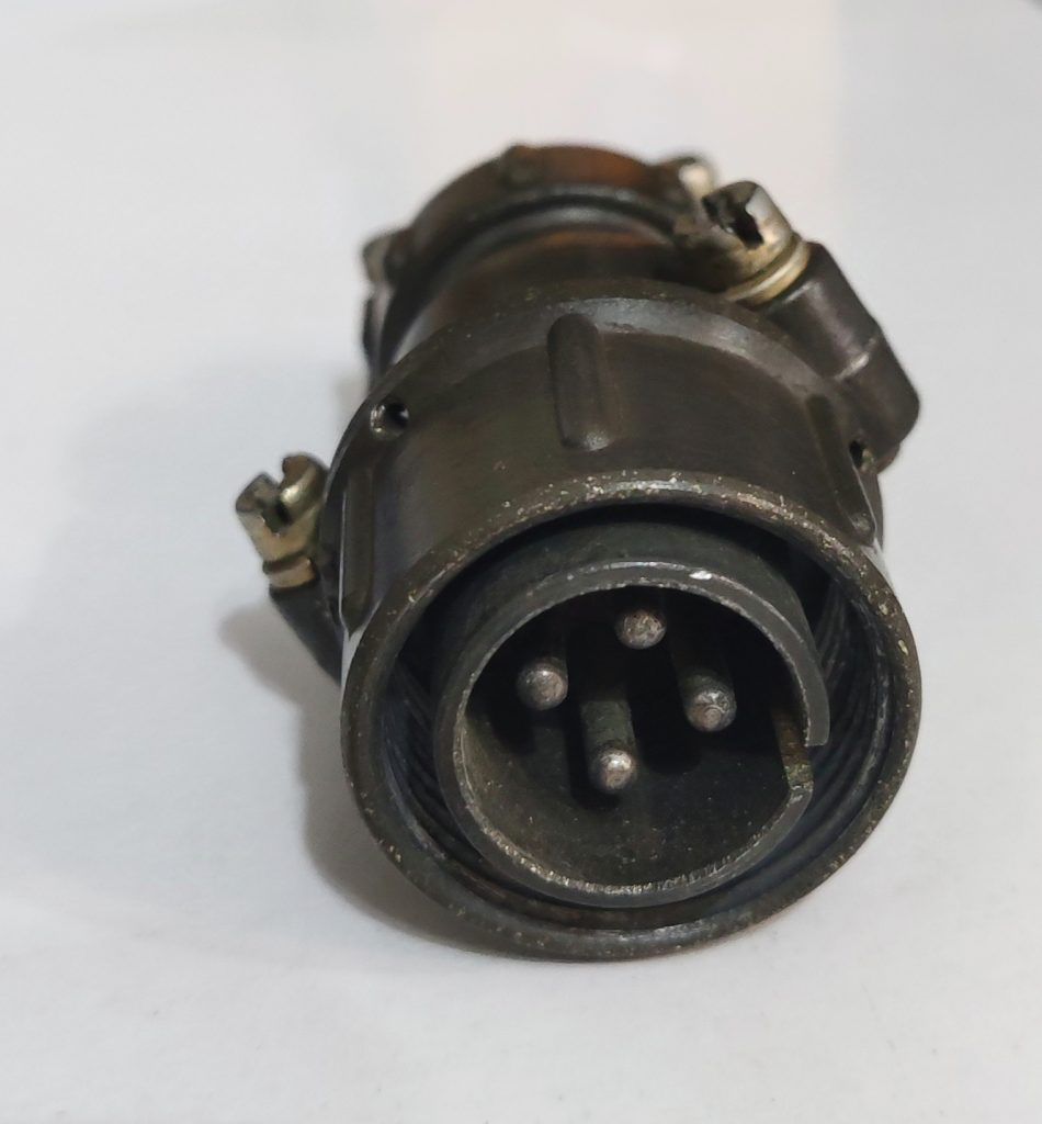 کانکتور روسی